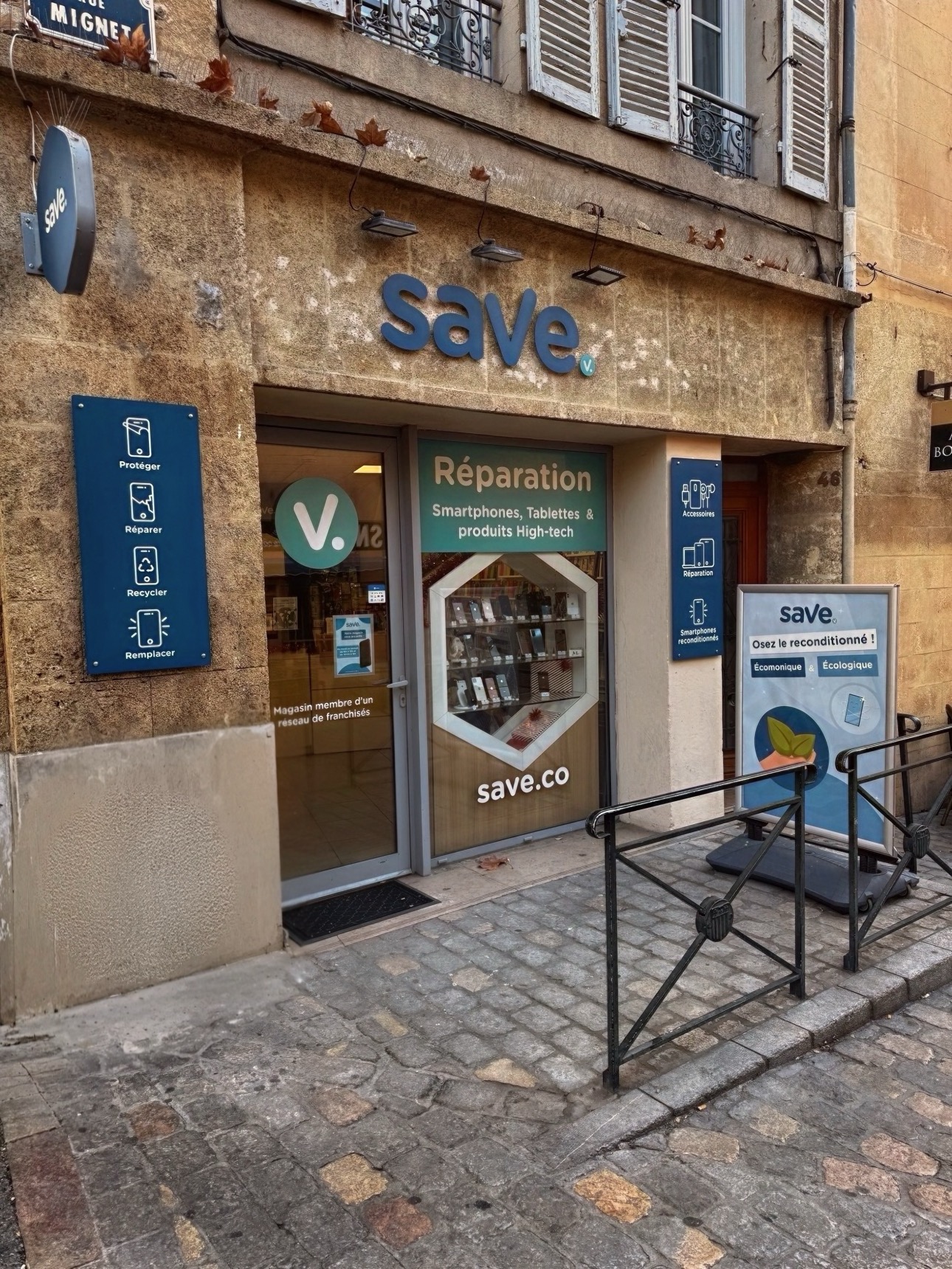Foto 1 di Save