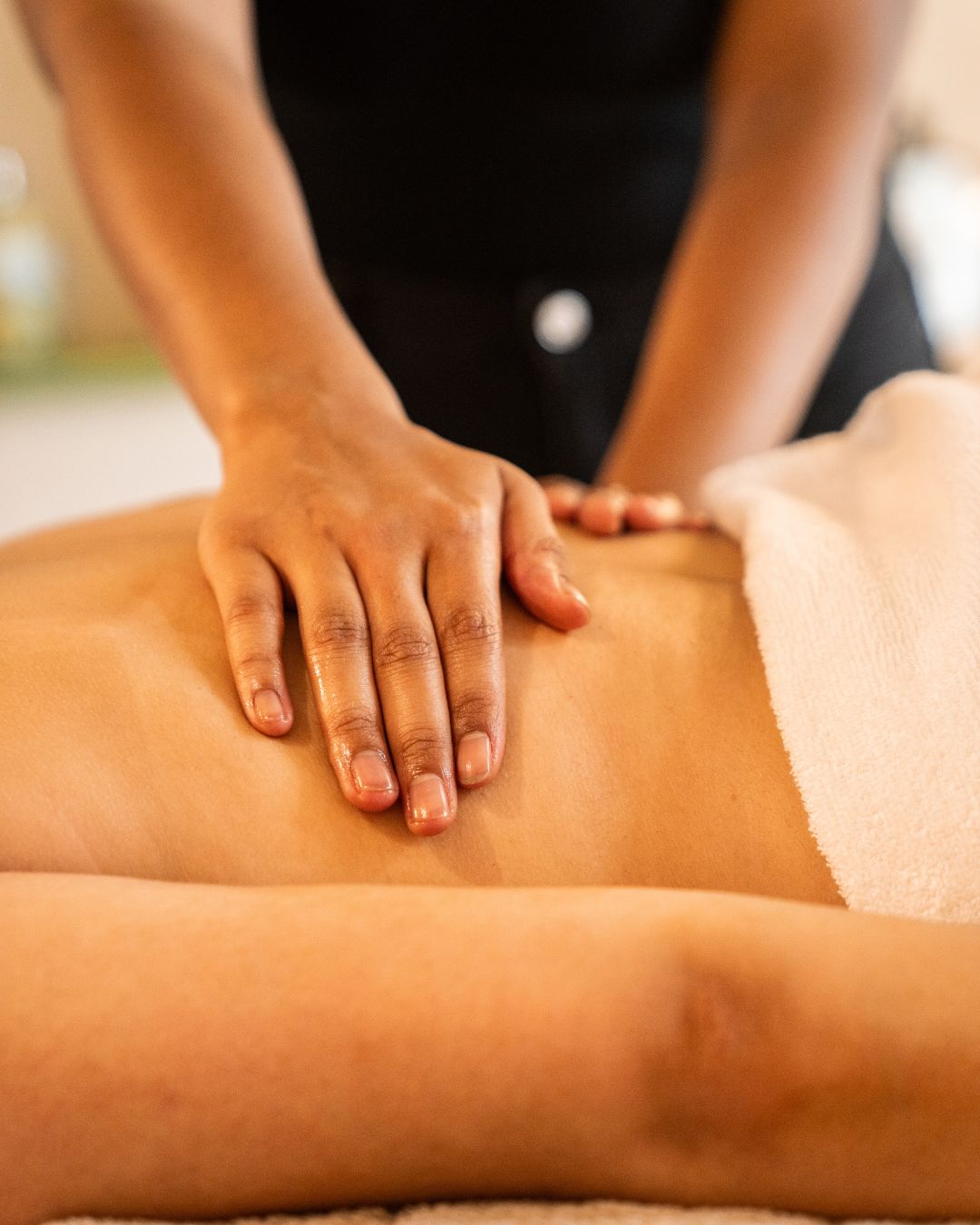 Beauté Noble Paris - Institut de beauté - Massage Drainant & Soin Visage Paris 