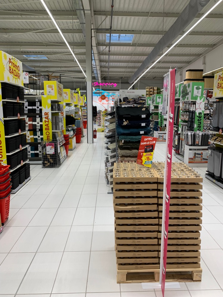 Foto 15 di Maxi Bazar