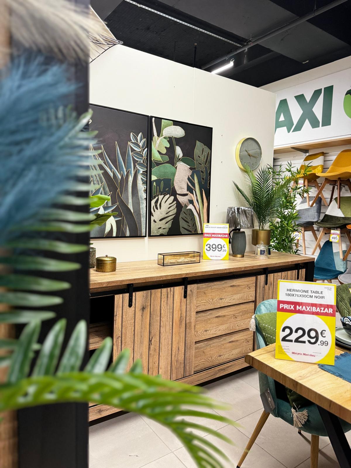 Foto 32 di Maxi Bazar