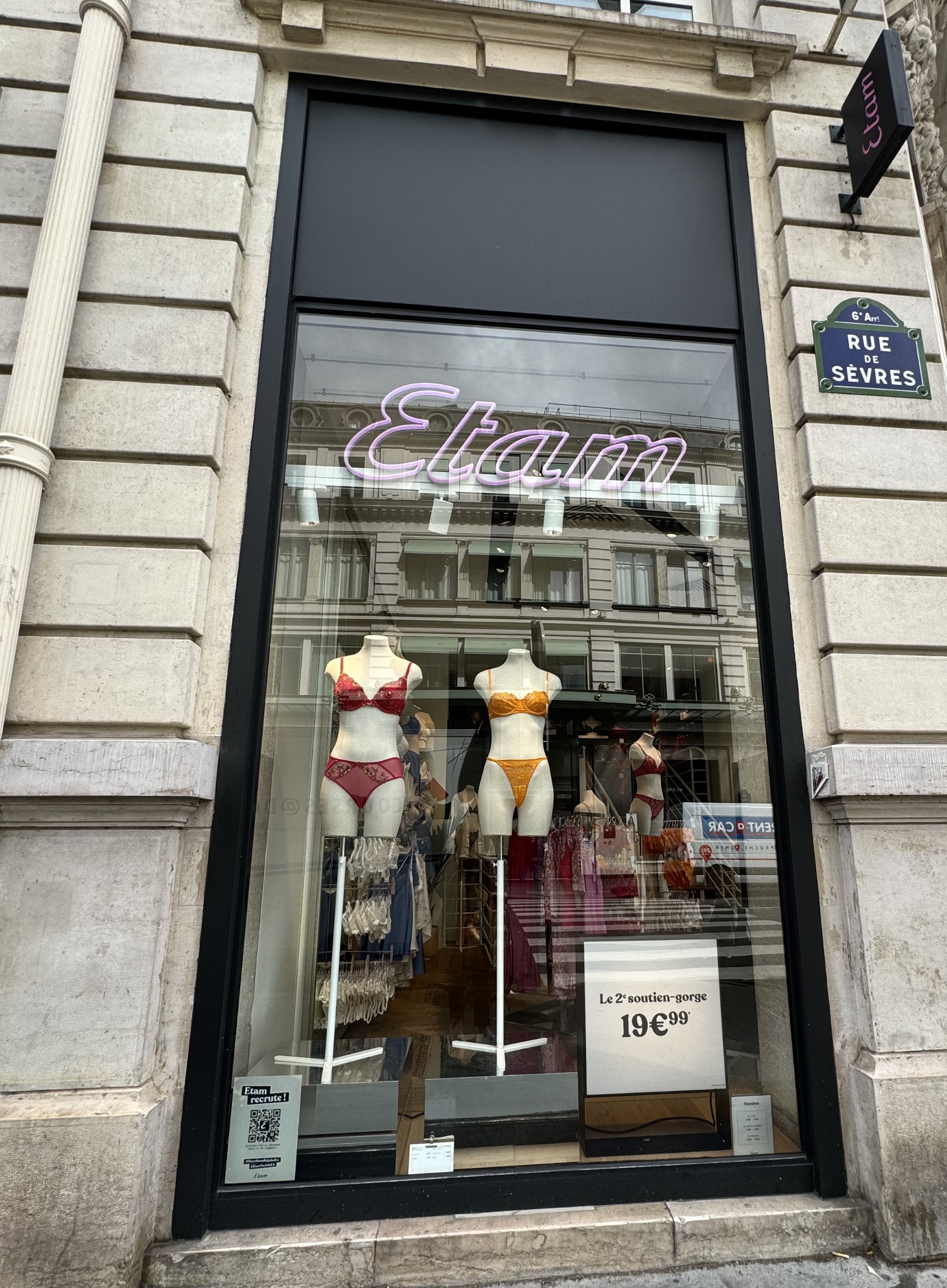 Foto 47 di Etam Lingerie