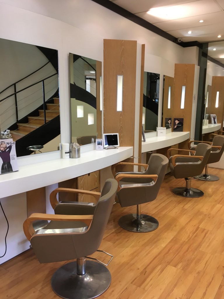 Foto 2 di DESSANGE - Coiffeur Caen