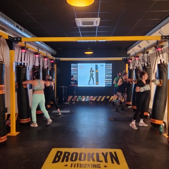 Fotografia 11 de Brooklyn Fitboxing Madrid río
