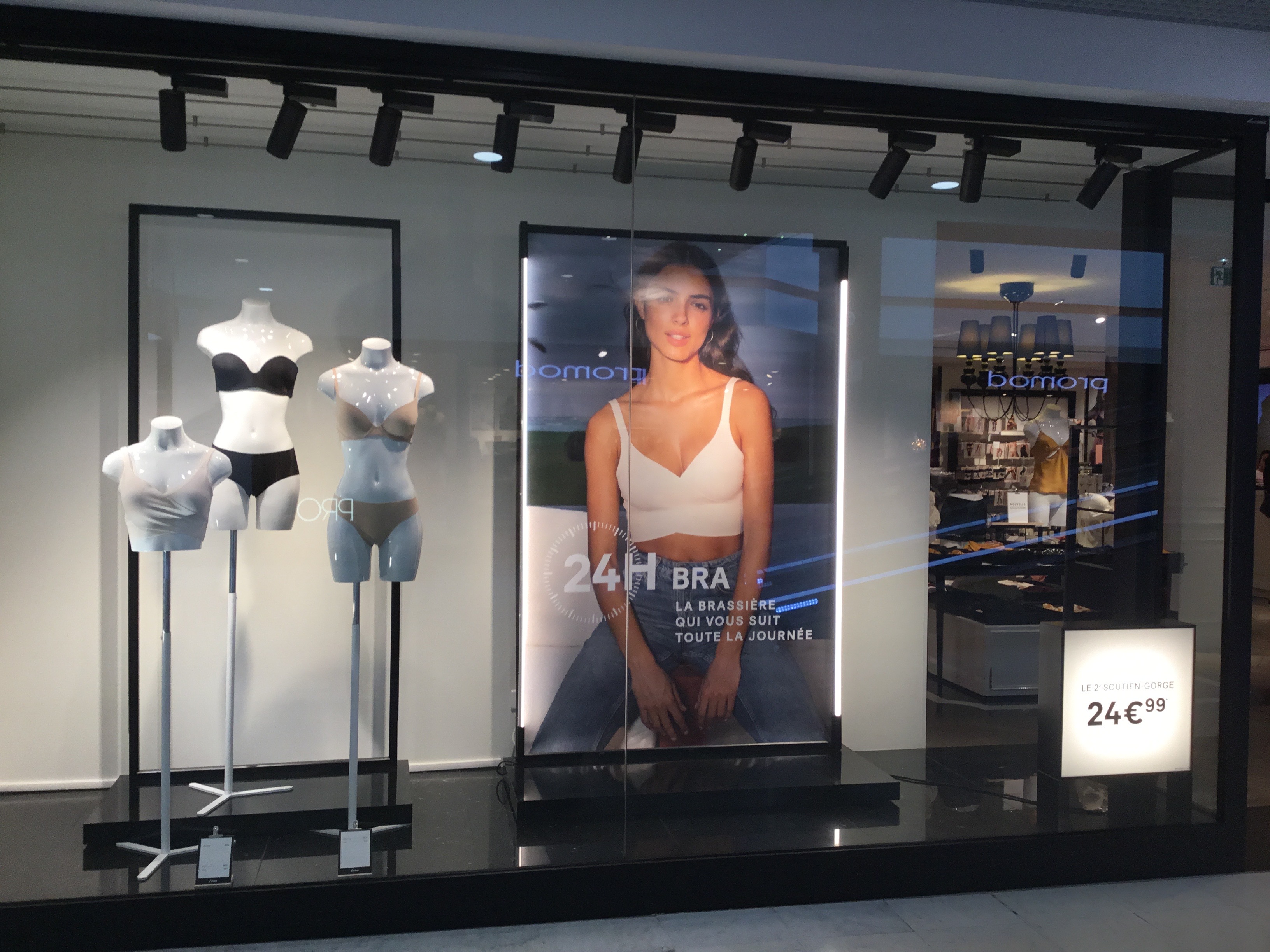 Etam Lingerie 