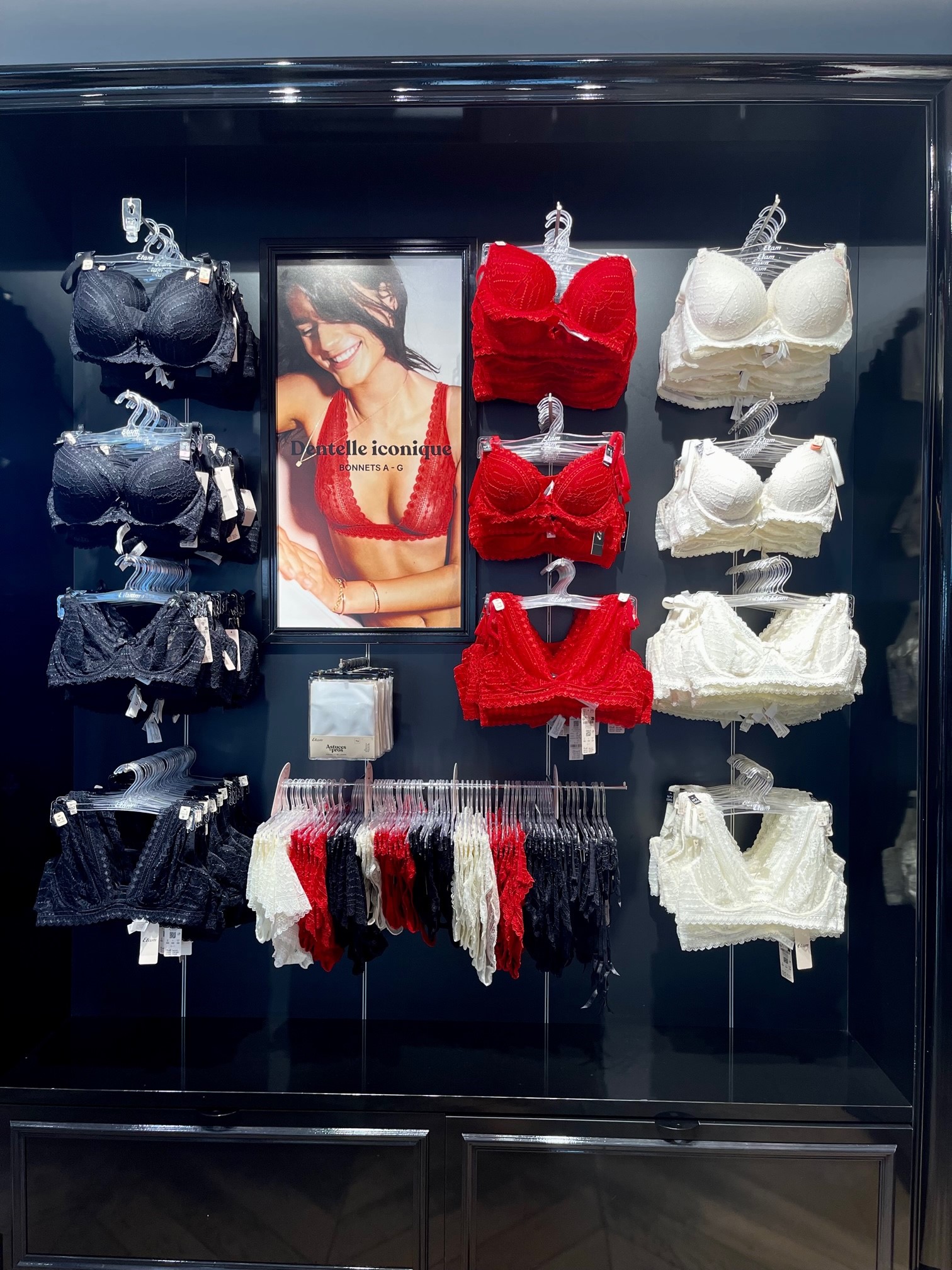 Foto 32 di Etam Lingerie