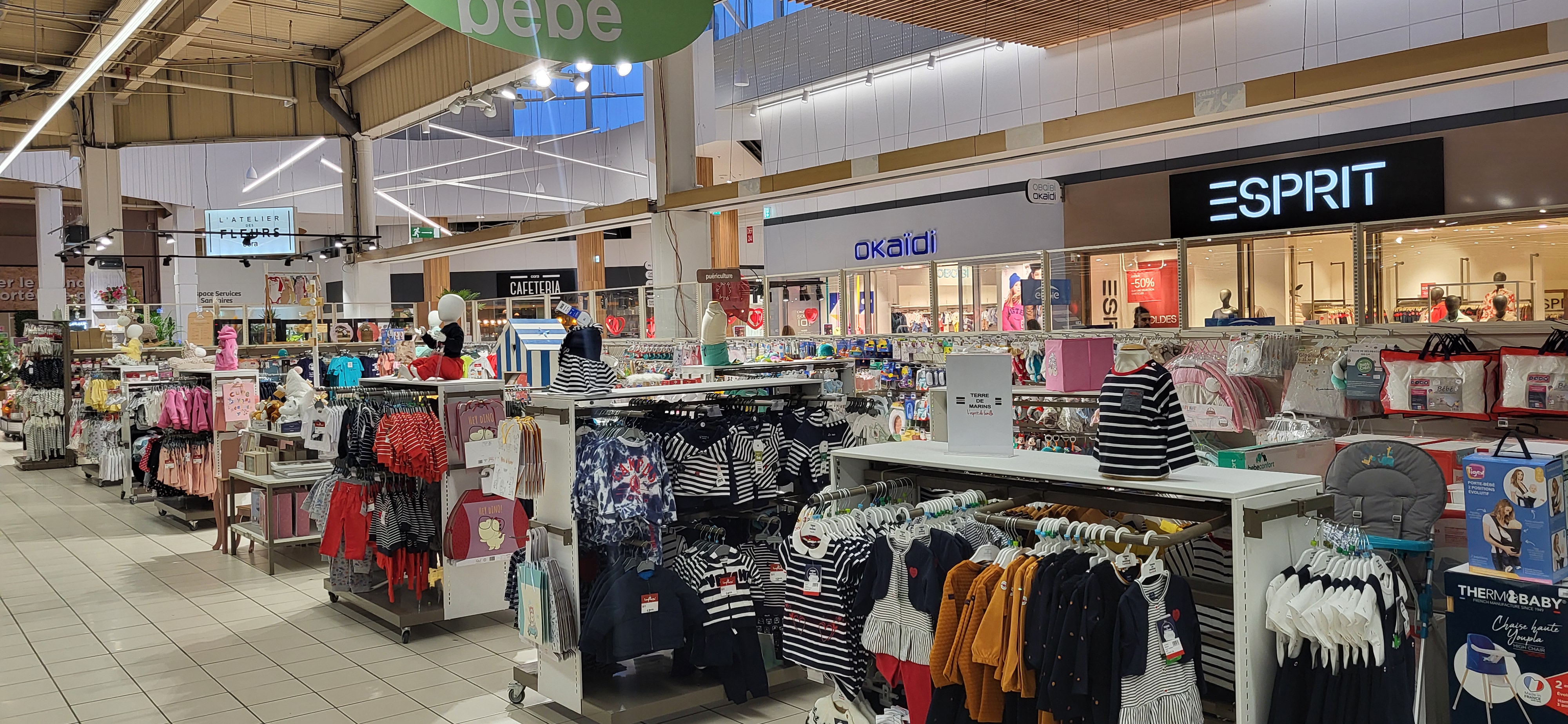Foto 791 di Carrefour Ermont